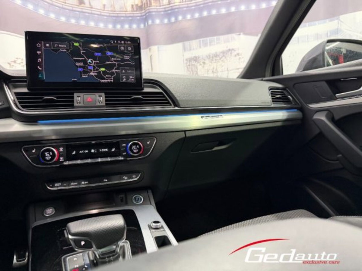 Audi Q5 40 TDI 204 CV quattro S tronic S line plus (20)