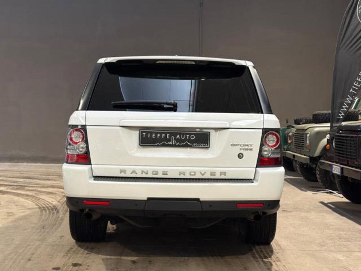 Land Rover Range Rover Sport 3.0 SDV6 HSE (4)