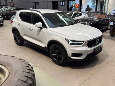 Volvo XC40 T2 Geartronic Momentum Core (3)