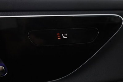 Mercedes-Benz GLC 220 d 4Matic Mild Hybrid AMG Advanced Plus (13)