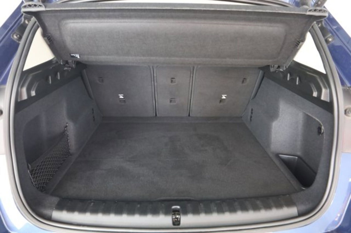 BMW X1 sDrive 18i xLine (6)