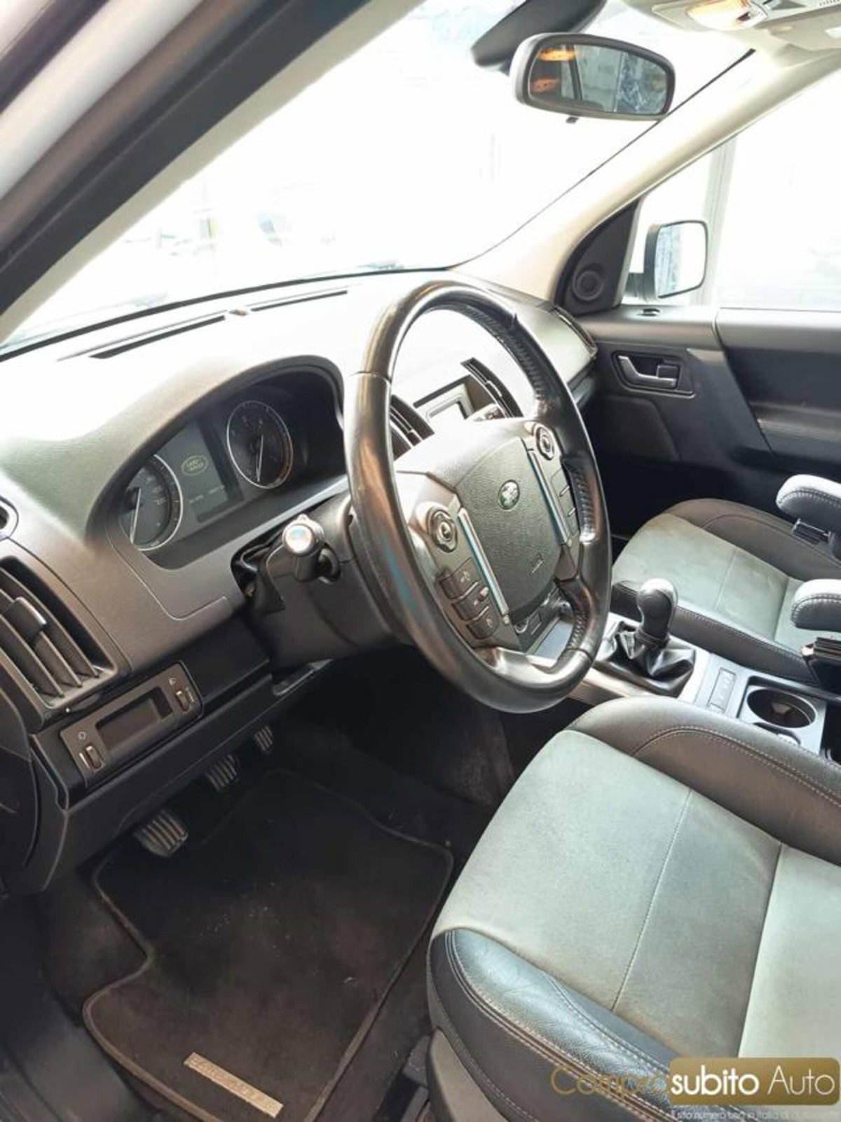 Land Rover Freelander 2.2 TD4 S.W. HSE Luxury (12)