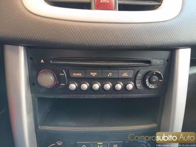 Peugeot 207 HDi 70CV 5p. Allure (17)