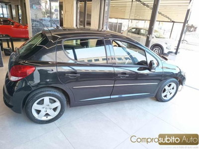 Peugeot 207 HDi 70CV 5p. Allure (7)