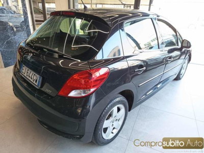 Peugeot 207 HDi 70CV 5p. Allure (8)
