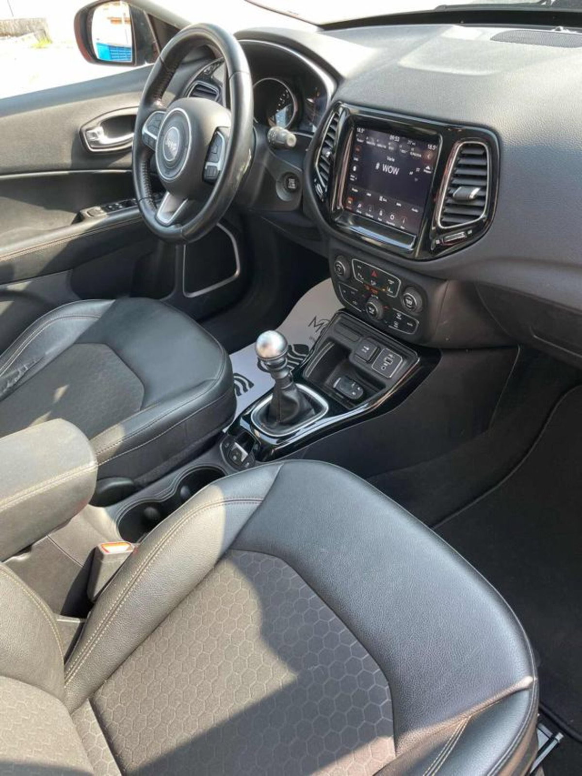 Jeep Compass 1.3 Turbo T4 2WD Limited (14)