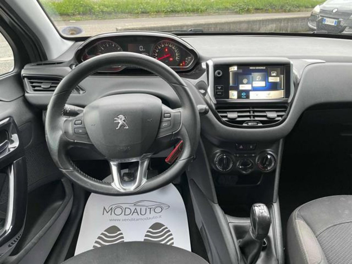 Peugeot 208 VTi 82 CV 5 porte Active (9)