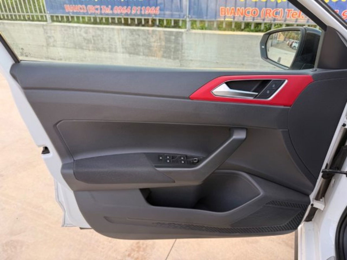 Volkswagen Polo 2.0 TSI DSG GTI BlueMotion Technology (13)