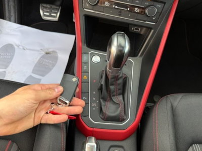 Volkswagen Polo 2.0 TSI DSG GTI BlueMotion Technology (17)