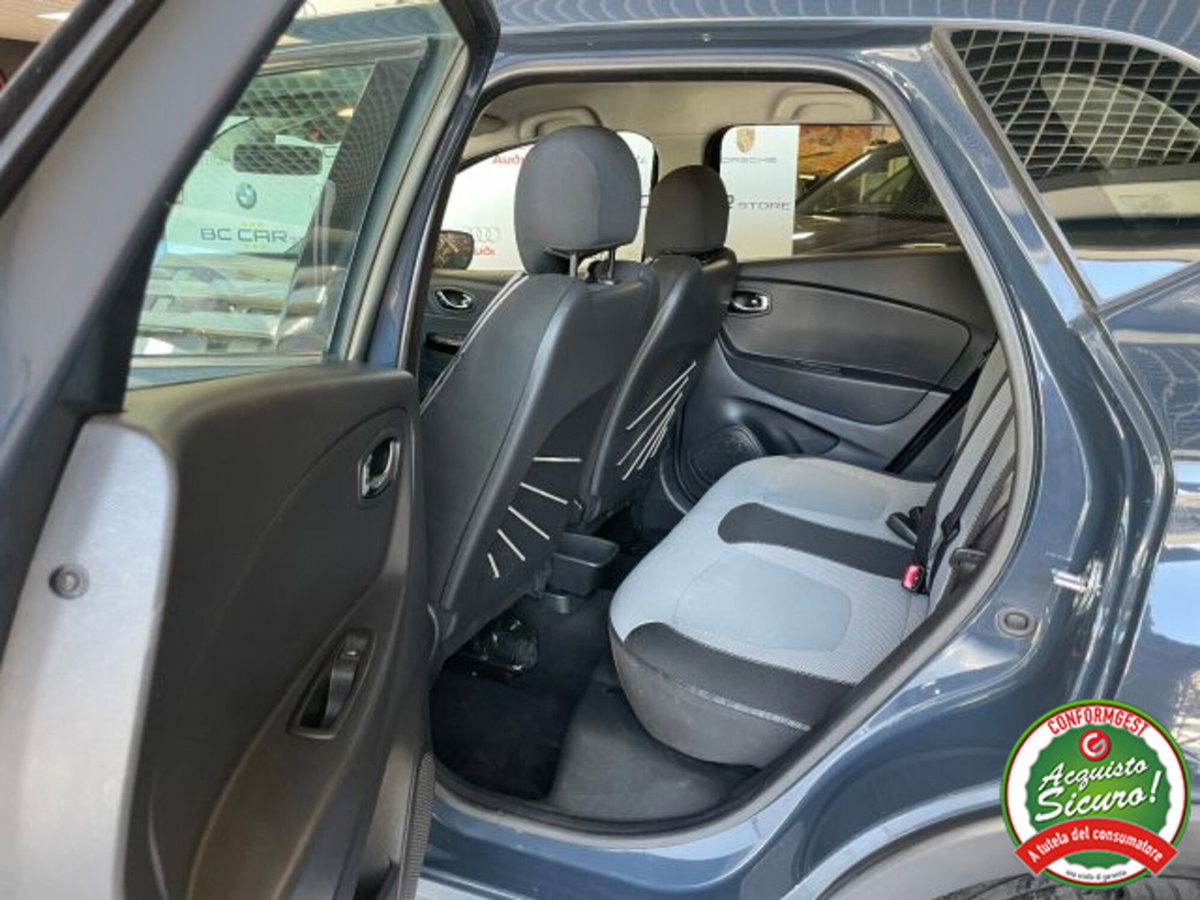 Renault Captur 1.5 dCi 8V 90 CV EDC Start&Stop Energy R-Link (15)