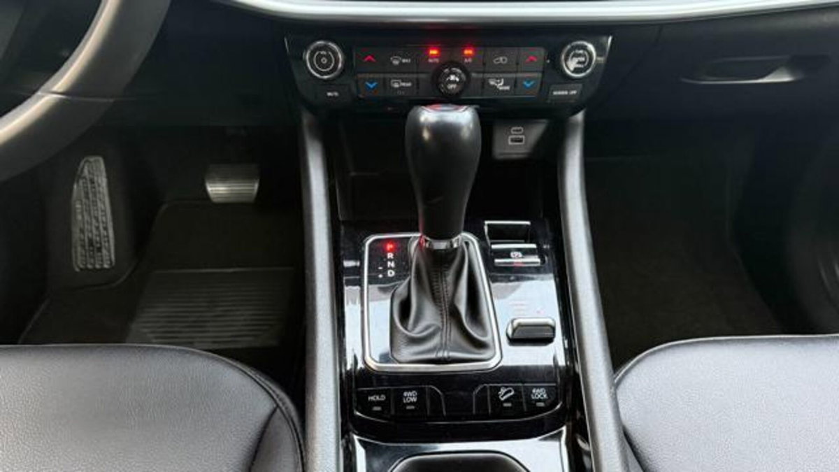 Jeep Compass 1.3 T4 190CV PHEV AT6 4xe Limited (12)