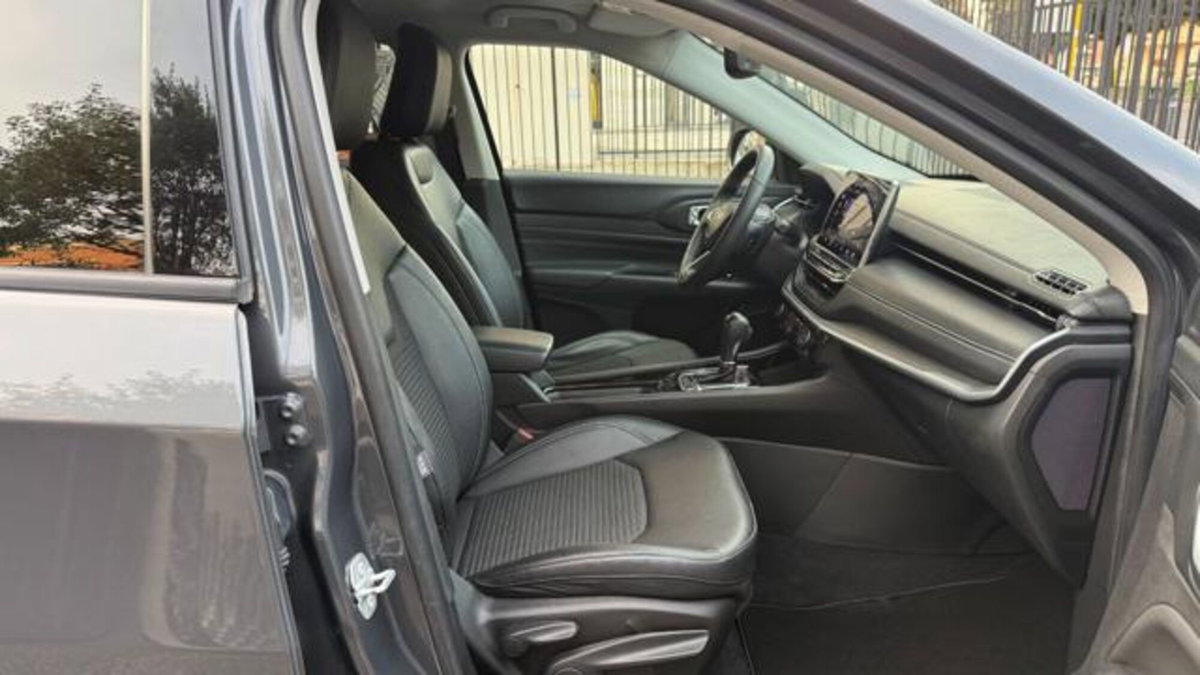 Jeep Compass 1.3 T4 190CV PHEV AT6 4xe Limited (18)