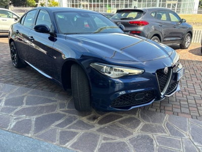 Alfa Romeo Giulia 2.2 Turbodiesel 210 CV AT8 AWD Q4 Veloce (3)