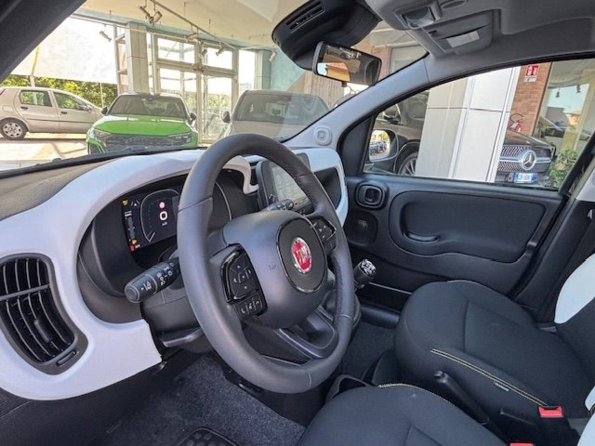 Fiat Panda 1.0 firefly hybrid s&s 70cv (11)