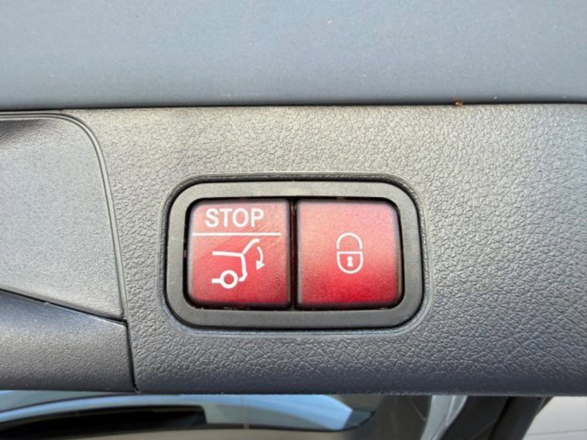 Mercedes-Benz Classe B 180 AMG Line Premium Plus auto (10)