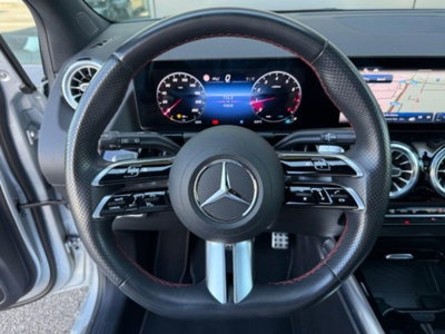 Mercedes-Benz Classe B 180 AMG Line Premium Plus auto (15)