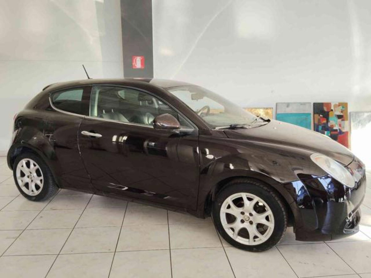 Alfa Romeo MiTo 1.4 78 CV Distinctive (3)