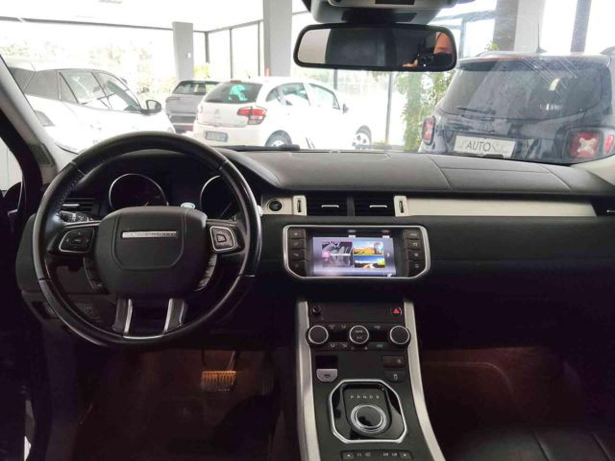 Land Rover Range Rover Evoque 2.0 TD4 150 CV 5p. Pure (9)