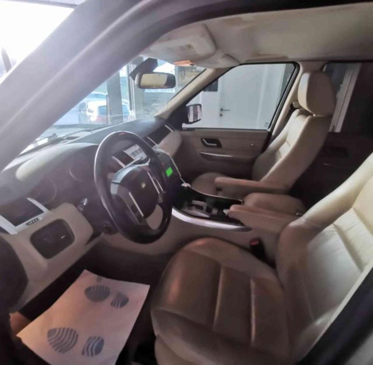 Land Rover Range Rover Sport 2.7 TDV6 HSE (5)