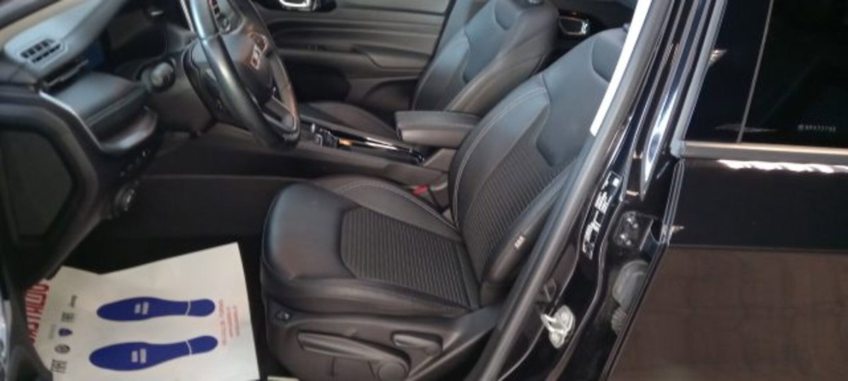 Jeep Compass 1.3 T4 190CV PHEV AT6 4xe Limited (8)