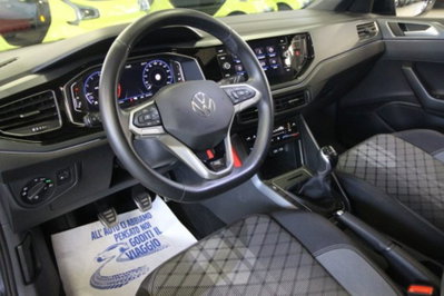 Volkswagen Taigo 1.0 tsi R-Line 115cv (7)