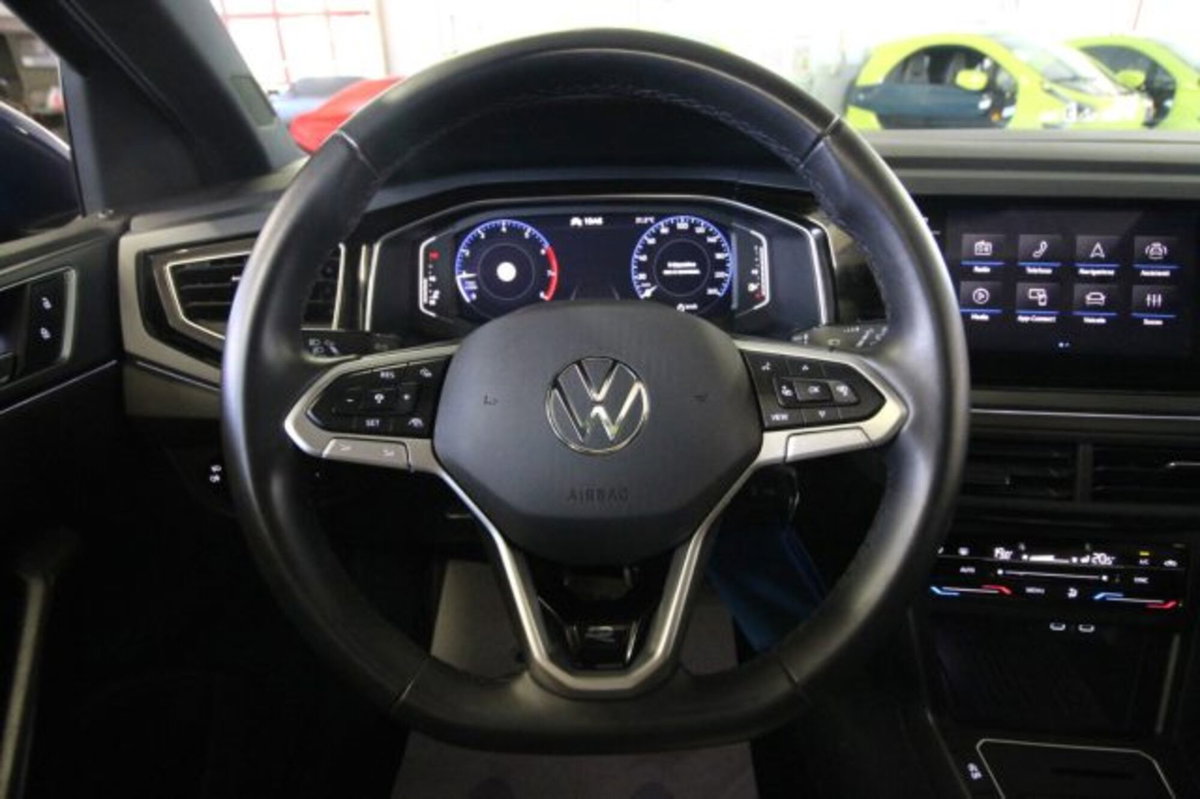Volkswagen Taigo 1.0 tsi R-Line 115cv (13)