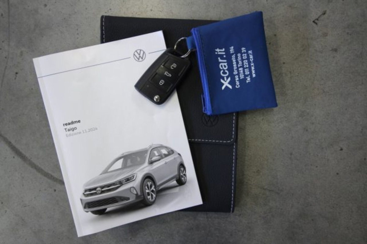 Volkswagen Taigo 1.0 tsi R-Line 115cv (18)