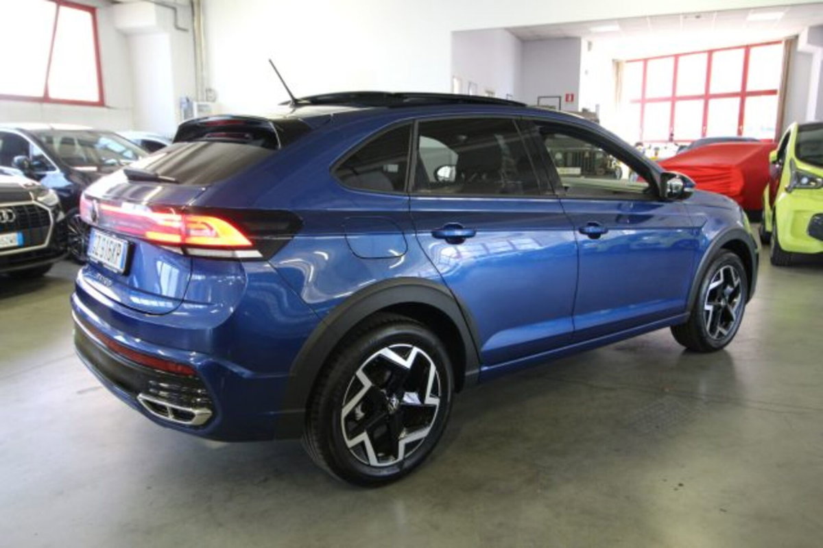 Volkswagen Taigo 1.0 tsi R-Line 115cv (5)