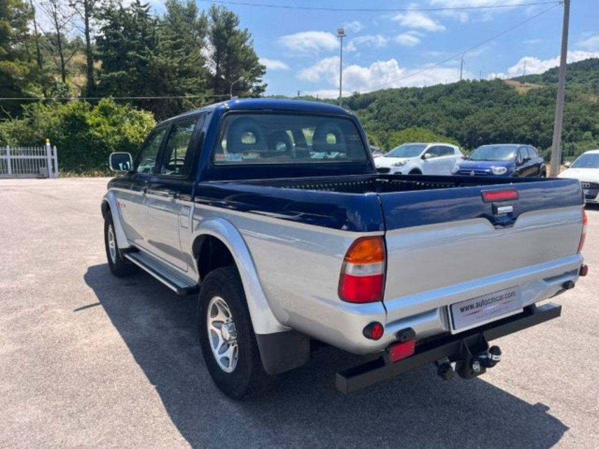 Mitsubishi L200 2.5 TDI 4WD Double Cab Pick-up GL (6)