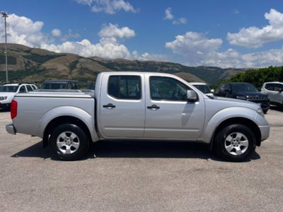 Nissan Navara 2.5 dCi 4 porte Double Cab LE (12)