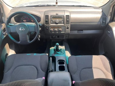 Nissan Navara 2.5 dCi 4 porte Double Cab LE (3)