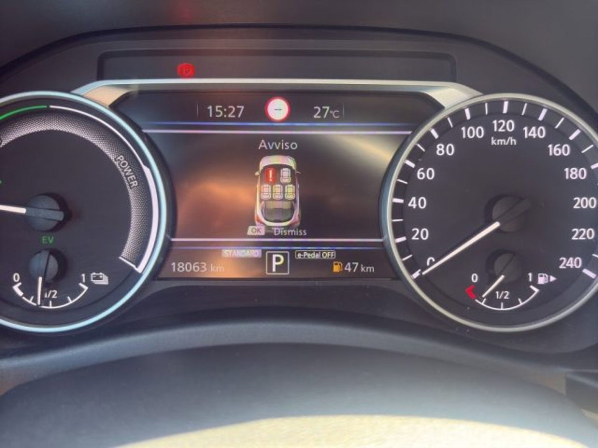 Nissan Juke 1.6 hev N-Connecta (14)