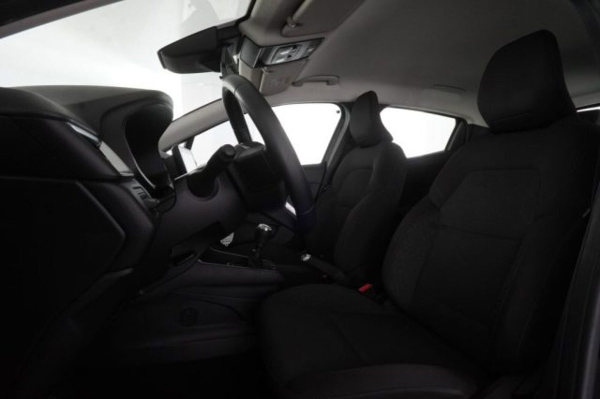 Renault Clio TCe 90 CV 5 porte Equilibre (10)