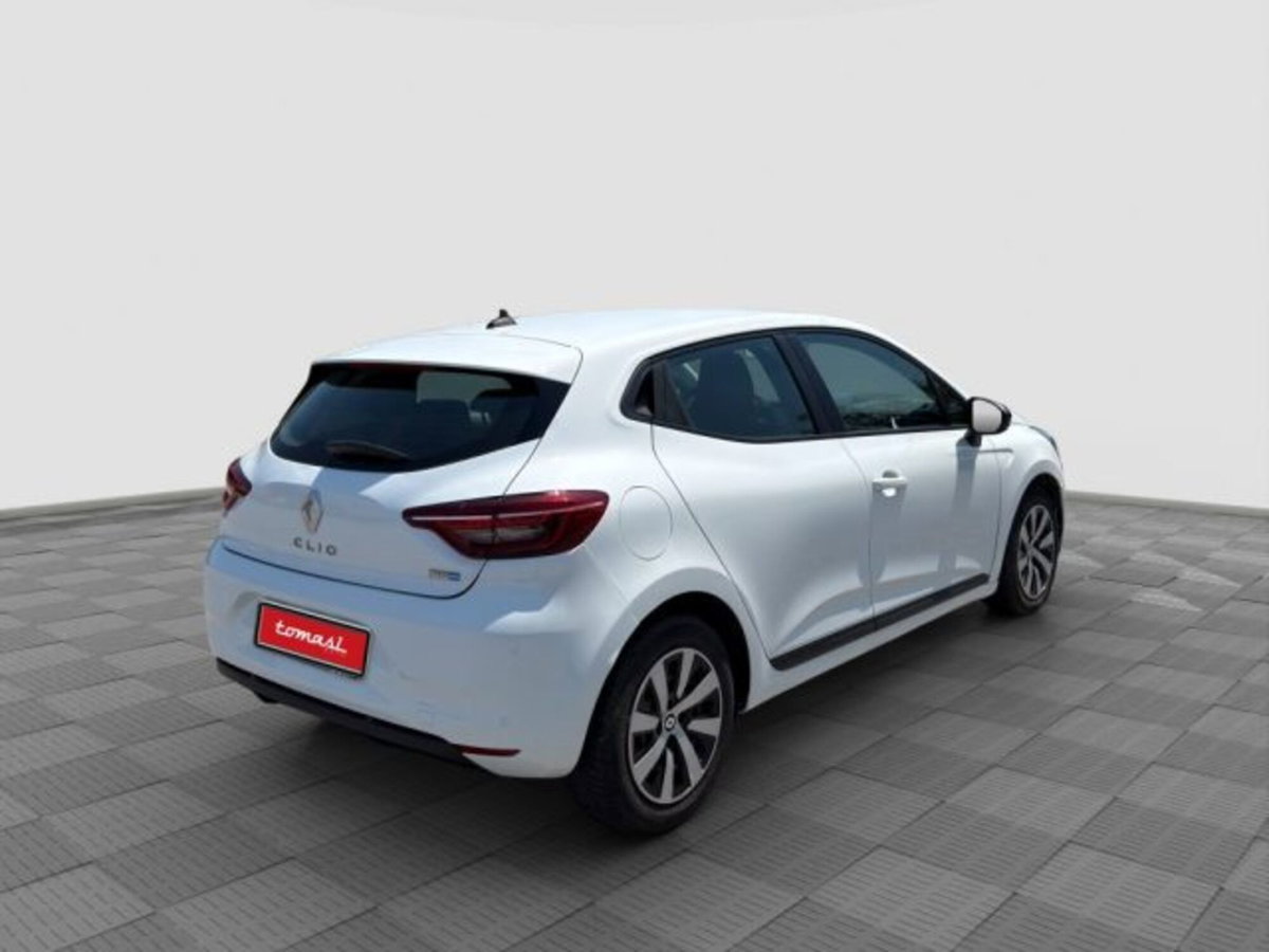 Renault Clio Full Hybrid E-Tech 145 CV 5 porte Evolution (5)