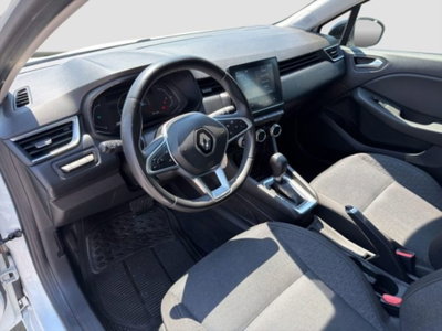 Renault Clio Full Hybrid E-Tech 145 CV 5 porte Evolution (9)