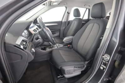 BMW X1 sDrive18d Business Advantage (2)