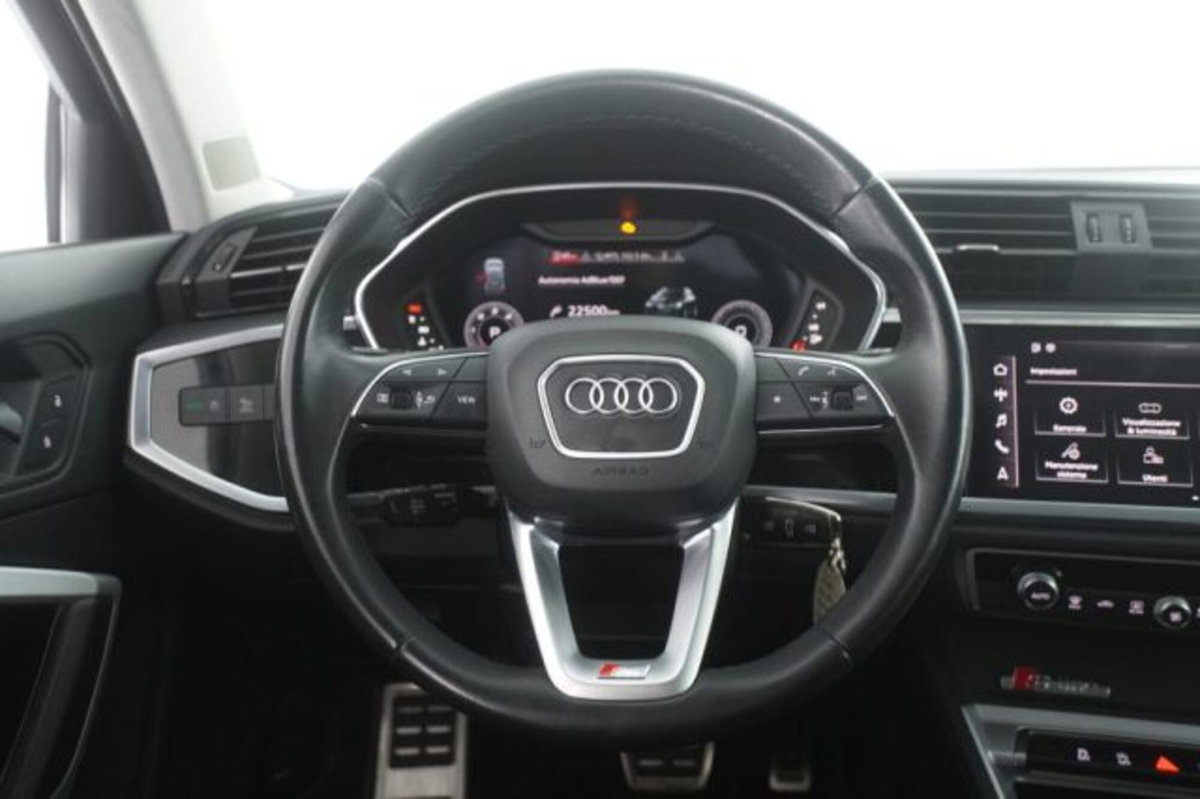 Audi Q3 Sportback 35 TDI quattro S tronic S line edition (4)