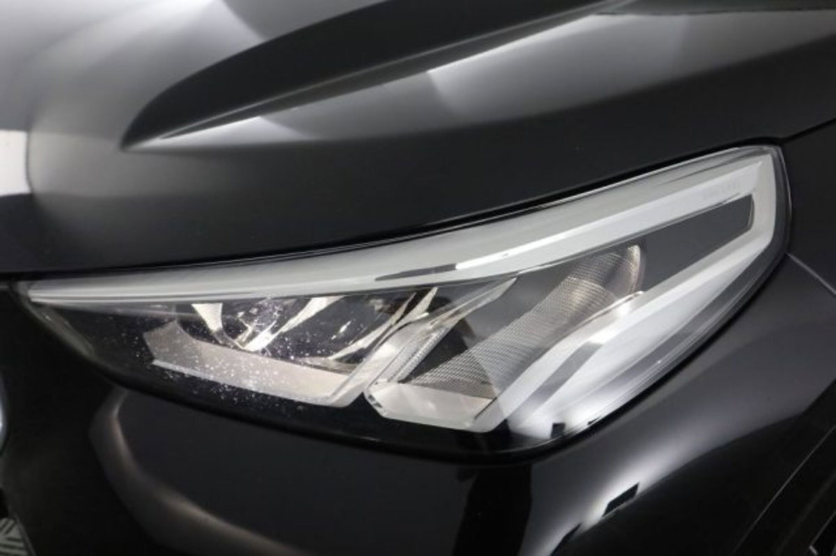BMW X1 sDrive 18d Msport (9)