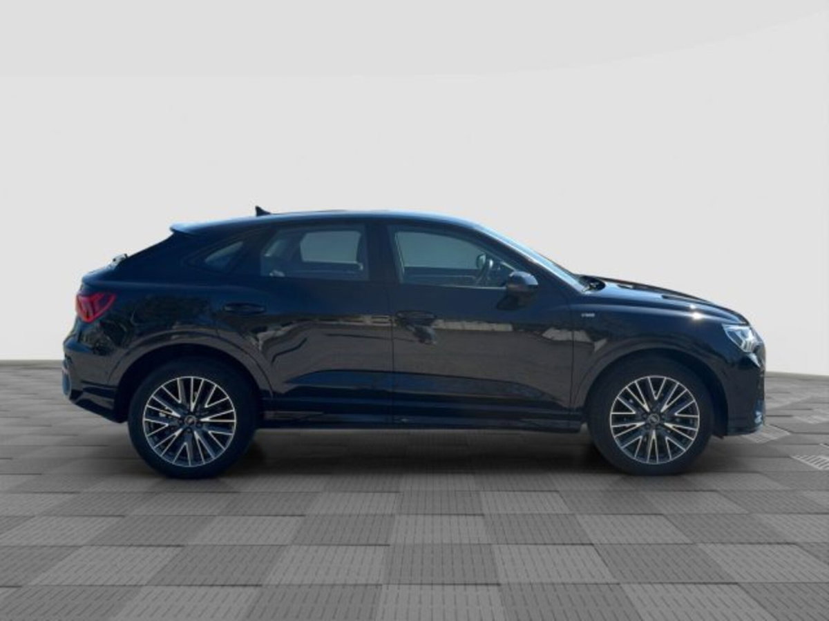 Audi Q3 Sportback 35 TFSI S line edition (6)