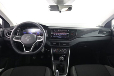 Volkswagen Polo 1.0 Life 80cv (4)