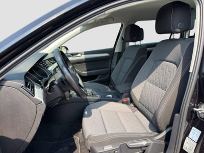 Volkswagen Passat Variant 2.0 TDI SCR EVO DSG Business (10)