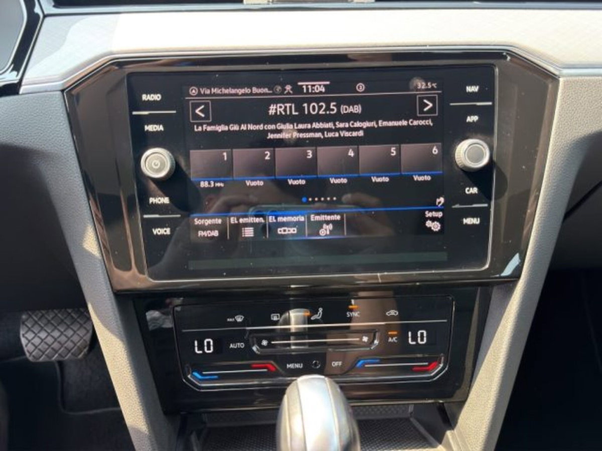 Volkswagen Passat Variant 2.0 TDI SCR EVO DSG Business (17)