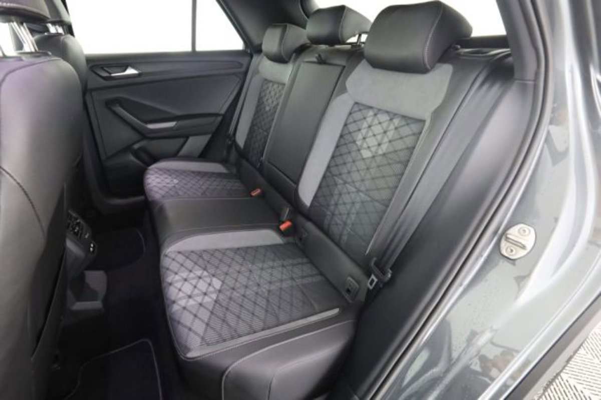 Volkswagen T-Roc 2.0 tdi R-Line 4motion 150cv dsg (3)