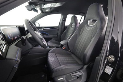 Volkswagen Tiguan 2.0 tdi R-Line 150cv dsg (2)