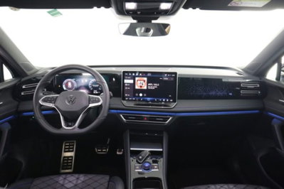 Volkswagen Tiguan 2.0 tdi R-Line 150cv dsg (4)