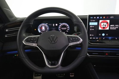 Volkswagen Tiguan 2.0 tdi R-Line 150cv dsg (5)