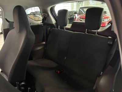 Toyota iQ 1.0 Multidrive (13)