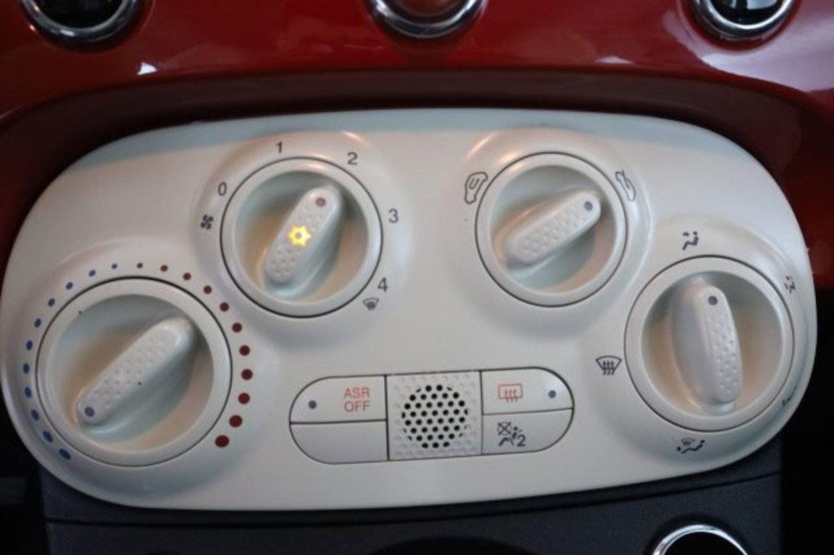 Fiat 500 1.2 Lounge (10)