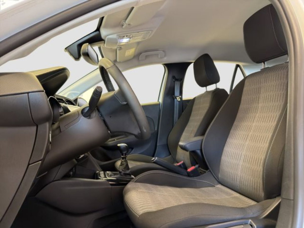 Opel Corsa 1.2 100 CV Elegance (9)
