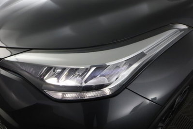 Toyota Toyota C-HR 2.0 Hybrid E-CVT Lounge (9)